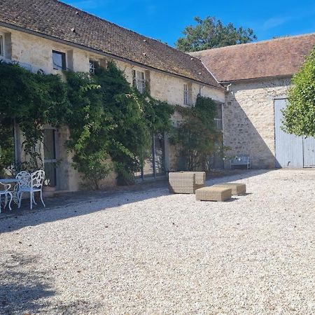 Belle Maison Dans Corps De Ferme - Logement Gabriel Villiers-sous-Grez Exterior photo