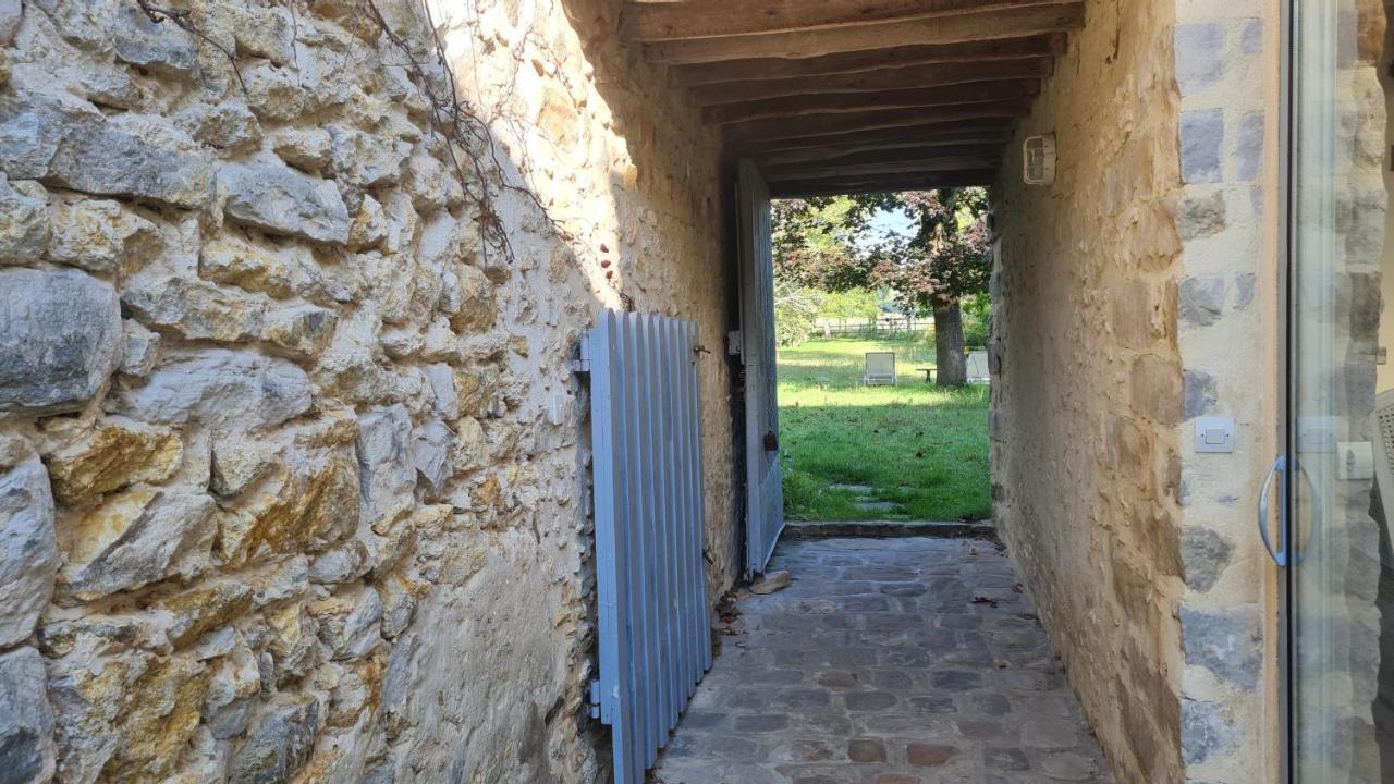 Belle Maison Dans Corps De Ferme - Logement Gabriel Villiers-sous-Grez Exterior photo