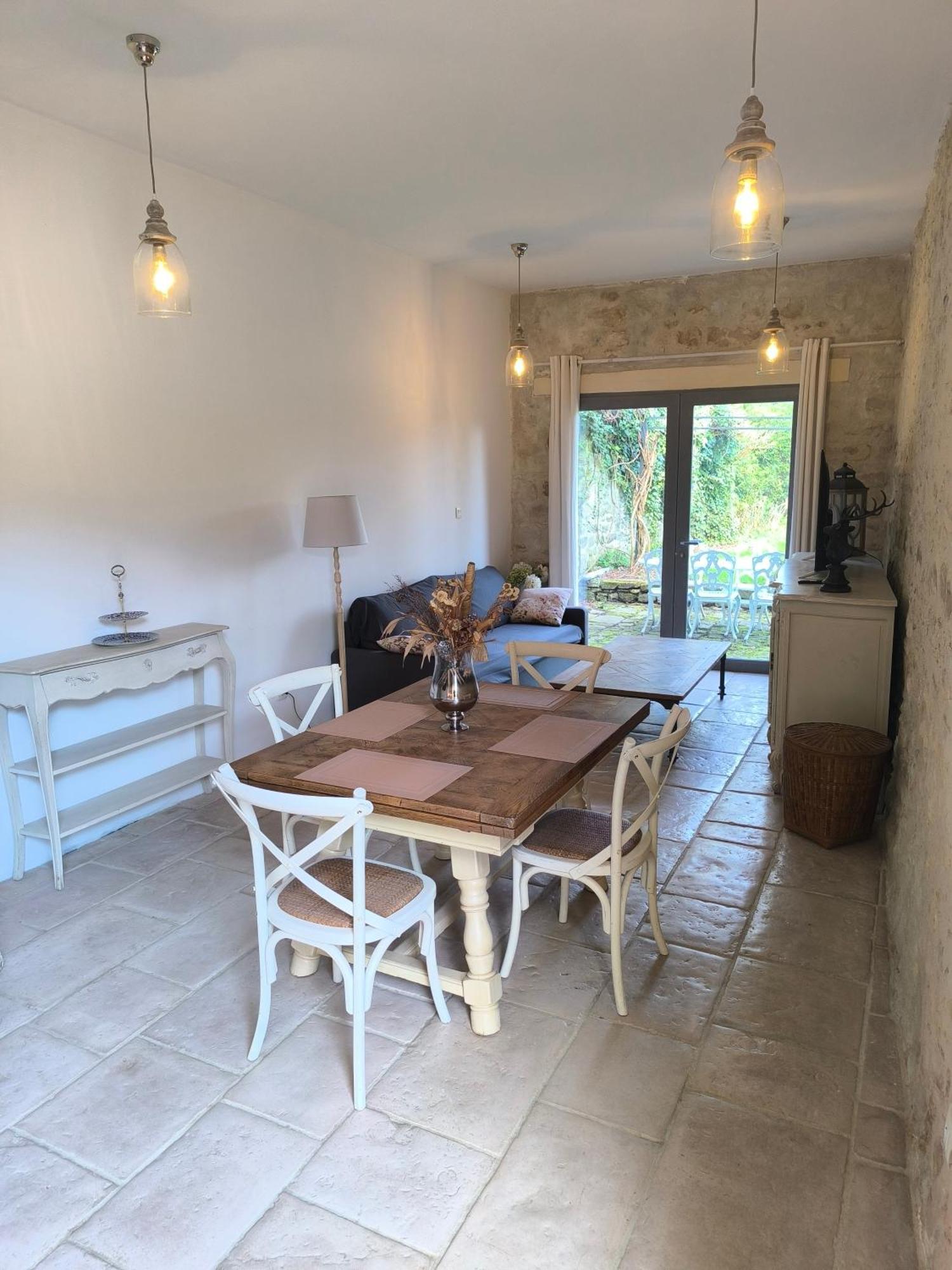 Belle Maison Dans Corps De Ferme - Logement Gabriel Villiers-sous-Grez Exterior photo